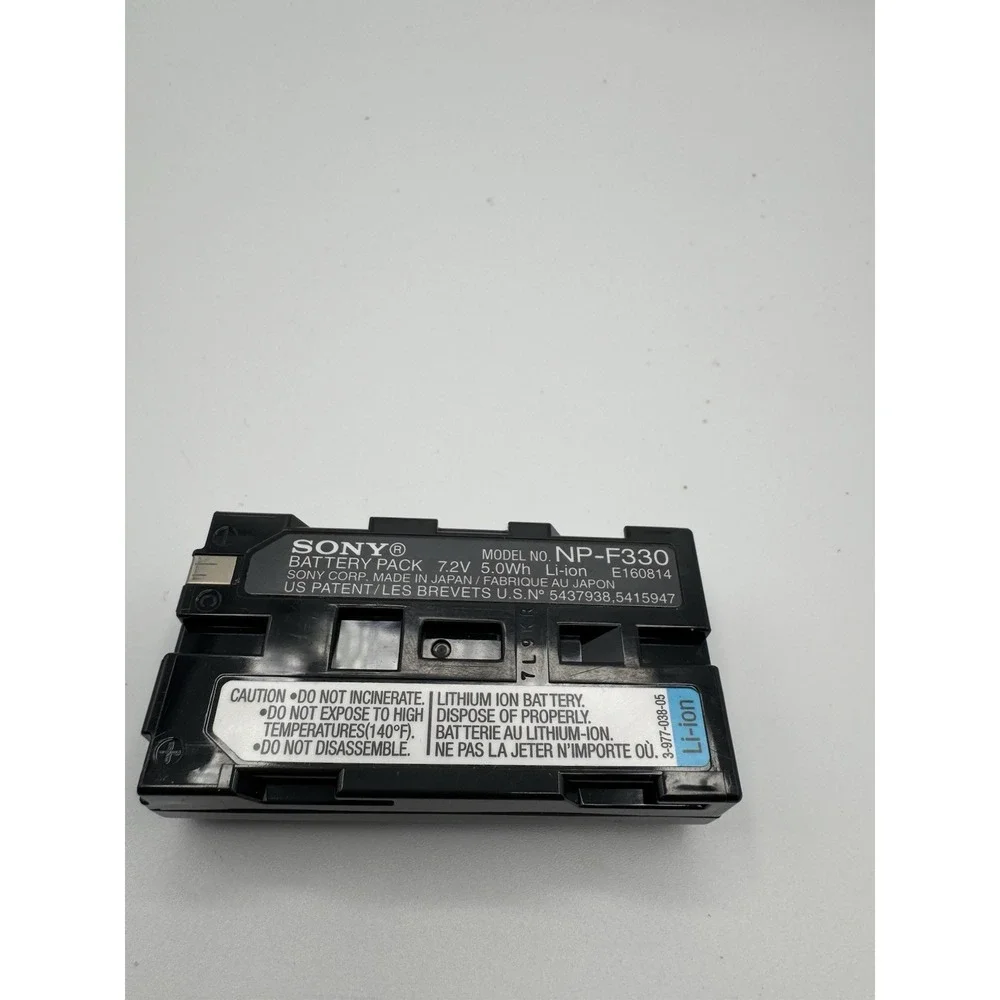 Sony np-f330 camcorder battery InfoLithium lithium FOR PARTS REPAIR NO CHARGE